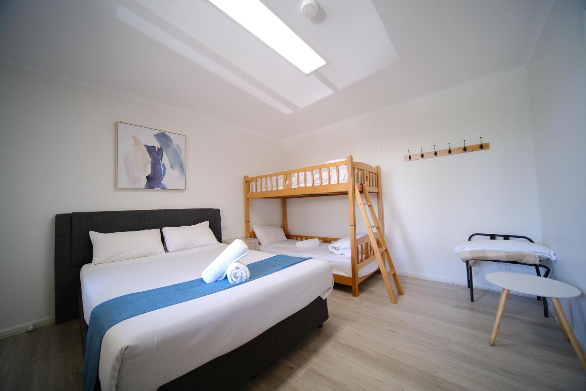 Golf Place Inn Wollongong Primbee Екстериор снимка