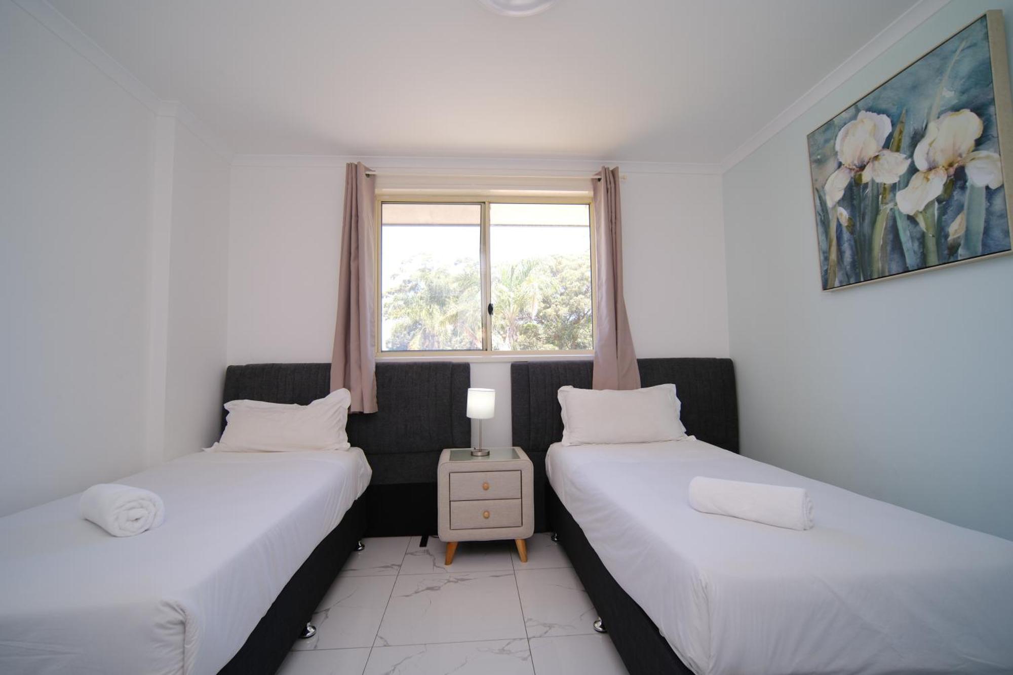 Golf Place Inn Wollongong Primbee Екстериор снимка