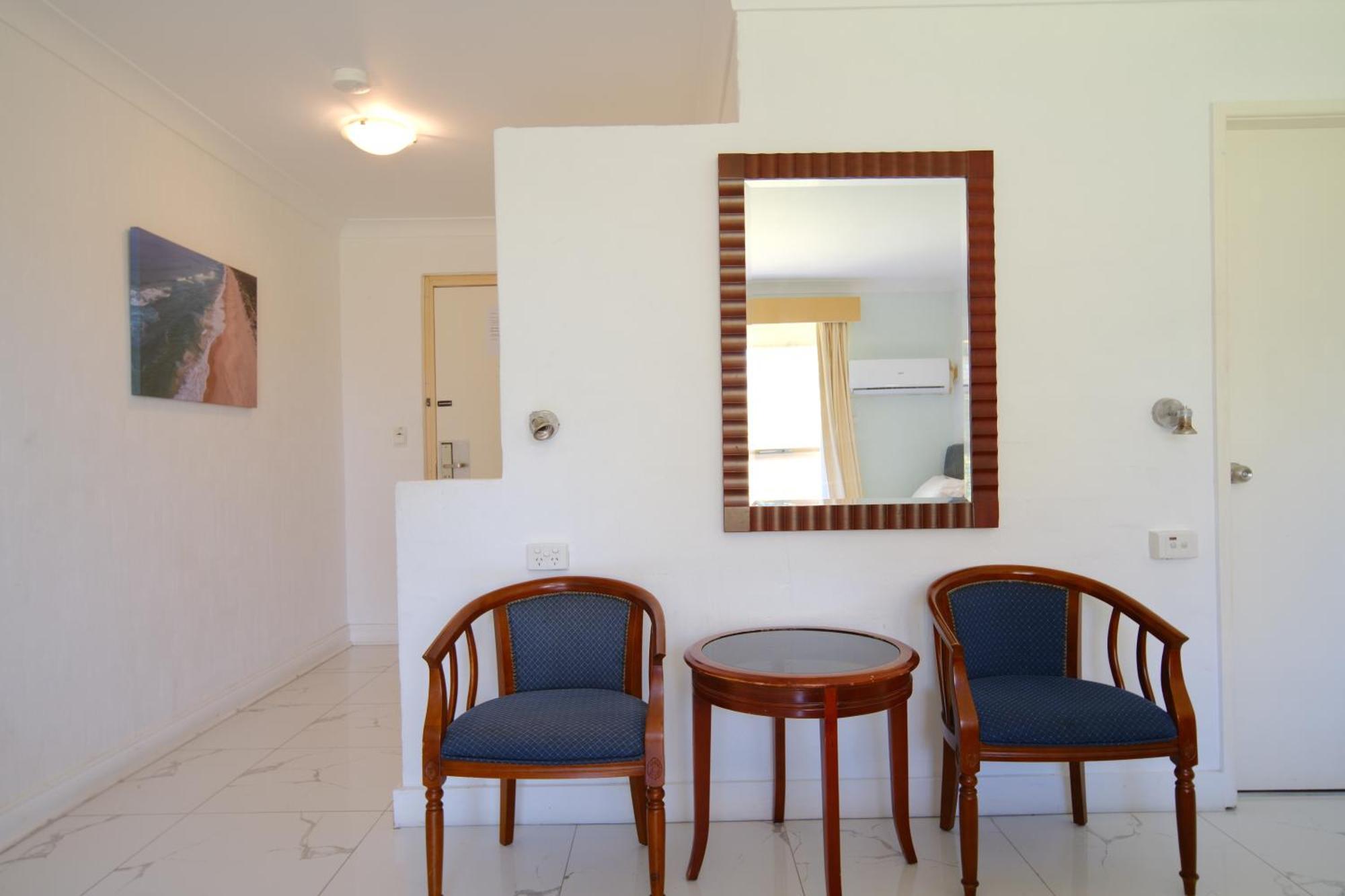 Golf Place Inn Wollongong Primbee Екстериор снимка