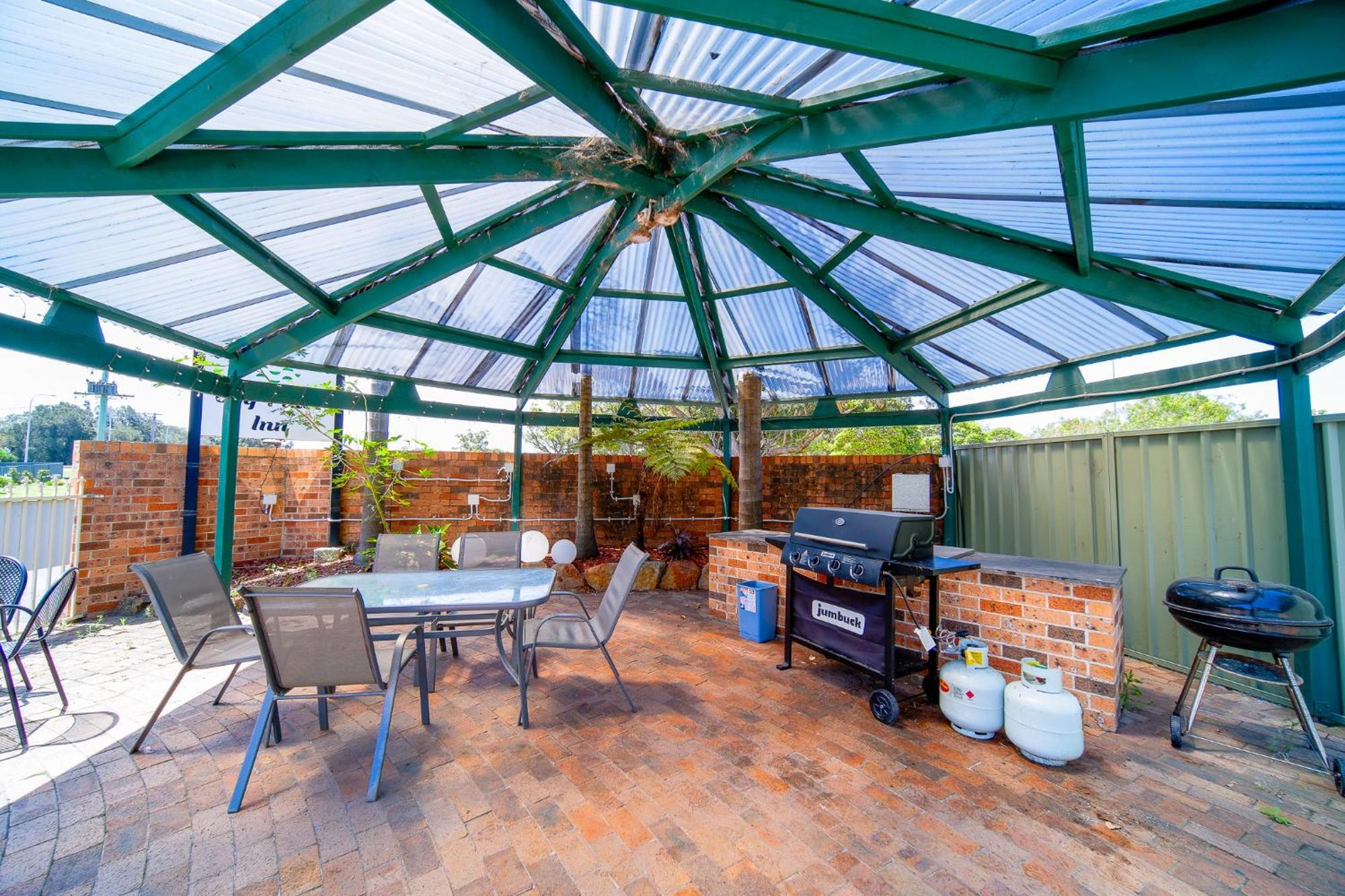 Golf Place Inn Wollongong Primbee Екстериор снимка