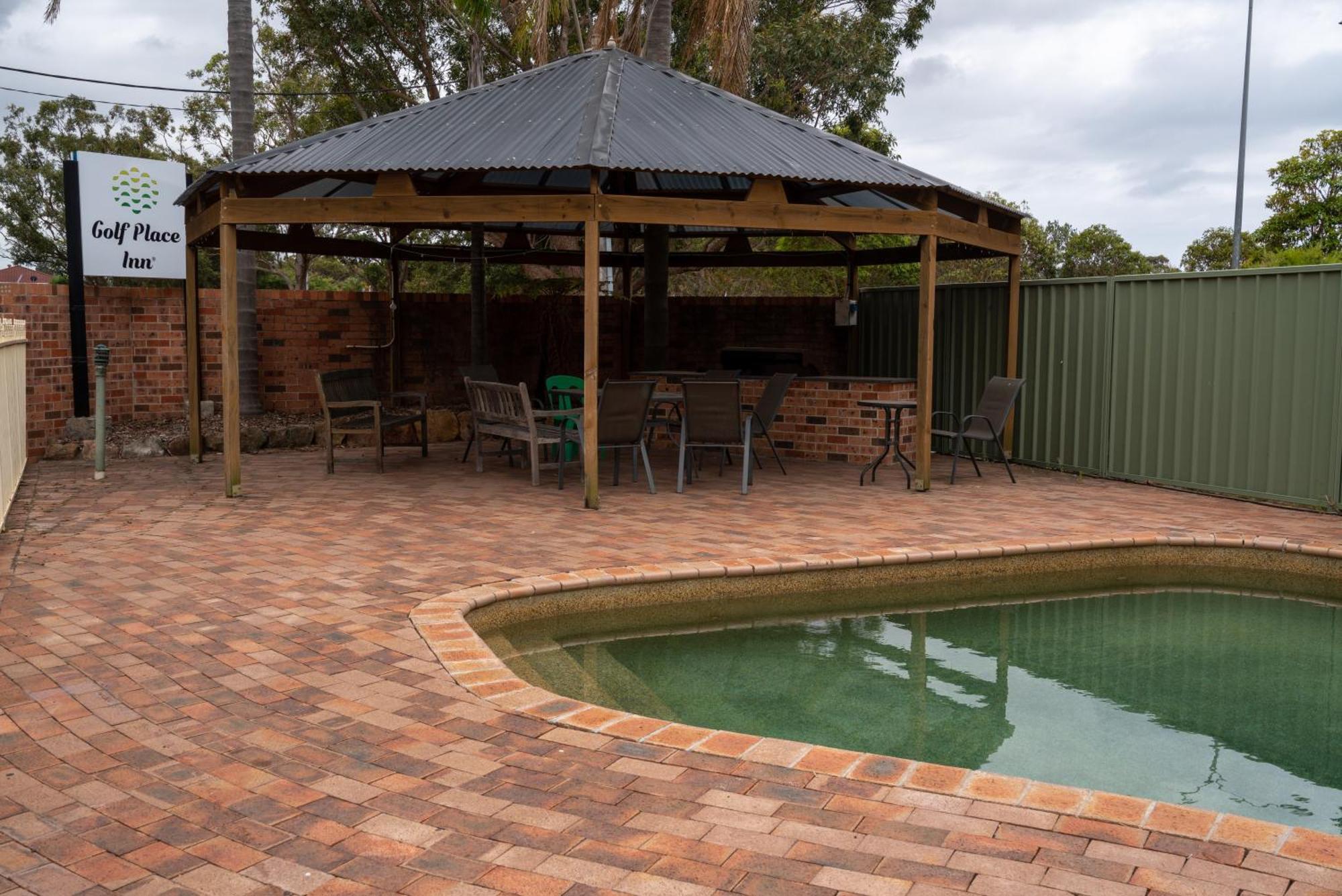 Golf Place Inn Wollongong Primbee Екстериор снимка
