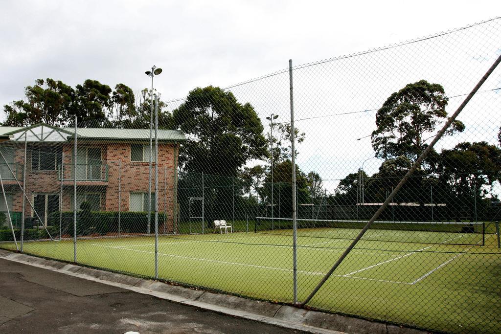 Golf Place Inn Wollongong Primbee Екстериор снимка